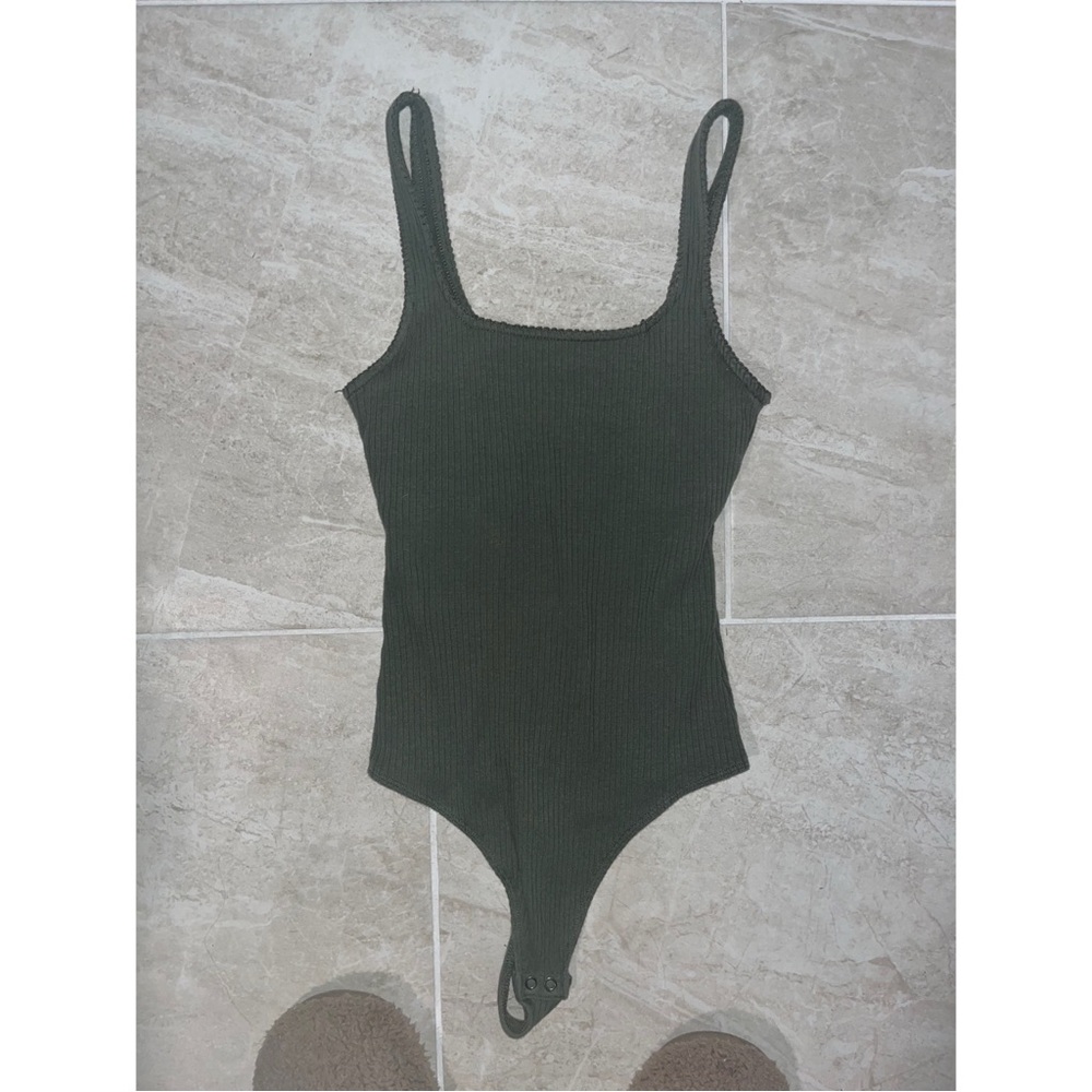 Hollister Olive Ribbed Scoop Neck Tank Bodysuit